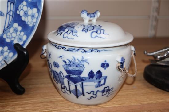 A 19th century Chinese blue and white kamcheng and a similar Hundred Antiques dish